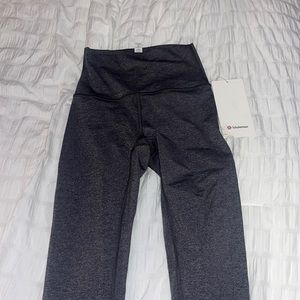 Lululemon Wunder Under leggings